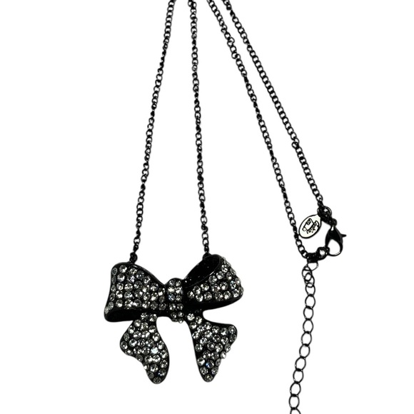 Cookie Lee Sparkly Rhinestone Bow Adjustable Gunmetal Chain Necklace - Picture 5 of 7
